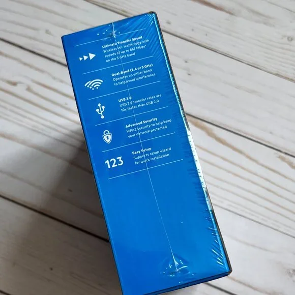 Linksys Wi-Fi 5 USB Adapter Brand New Sealed - Picture 3 of 5